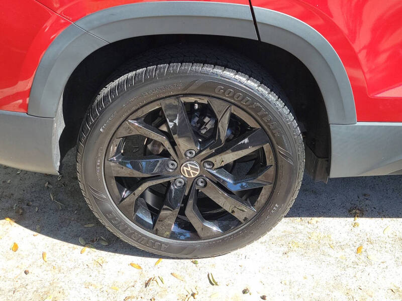 2022 Volkswagen Taos SE