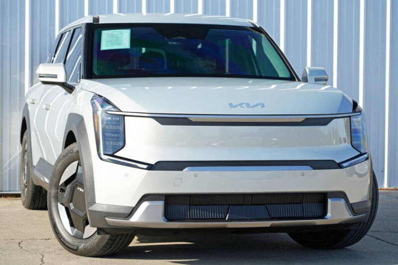 2024 Kia EV9 Light Long Range