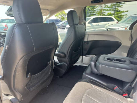 2017 Chrysler Pacifica