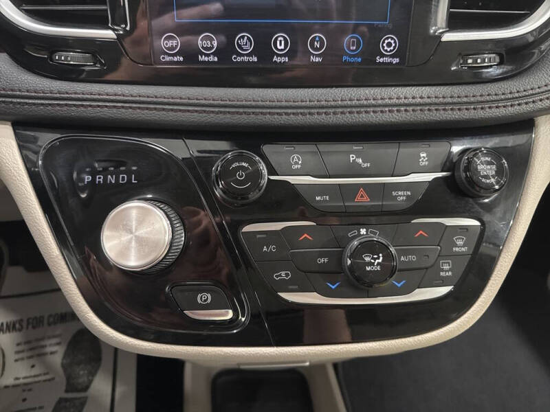 2020 Chrysler Pacifica Limited