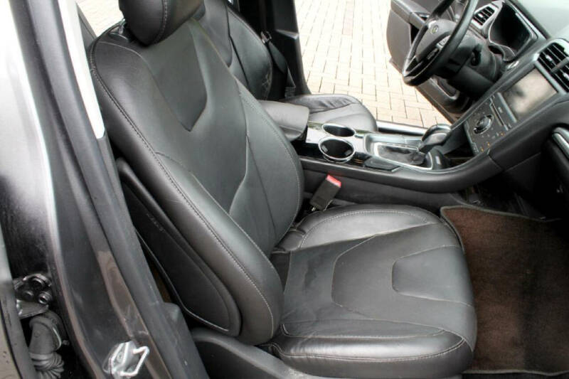 2013 Ford Fusion Hybrid Titanium