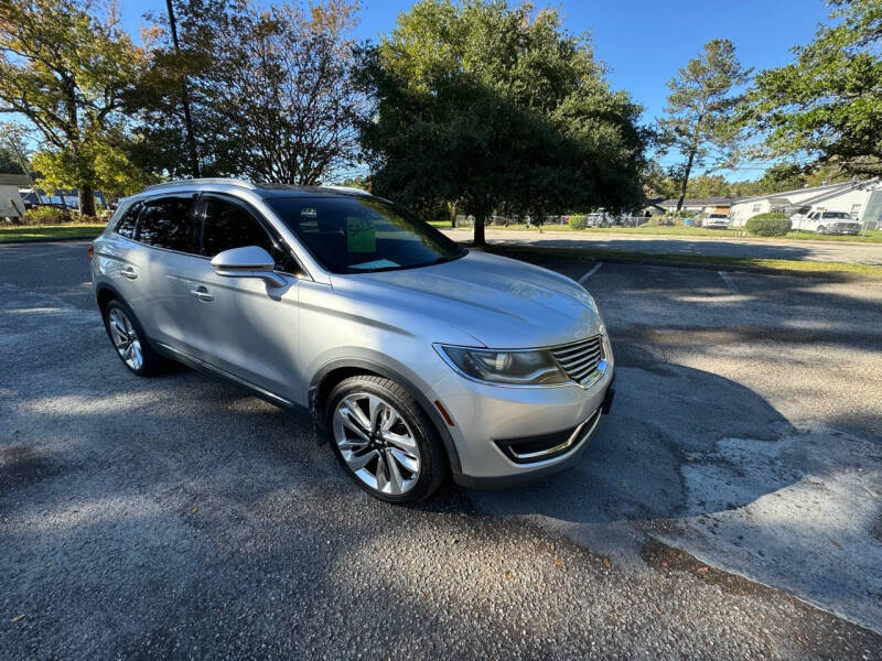 2017 Lincoln MKX Reserve photo 13