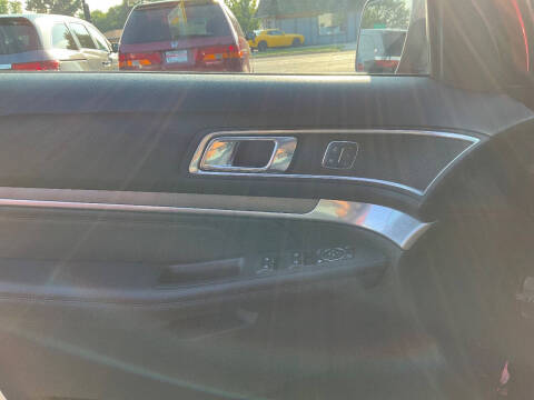 2016 Ford Explorer Sport