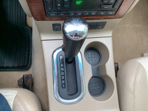 2007 Ford Explorer Eddie Bauer