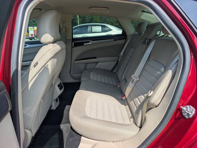 2019 Ford Fusion SE