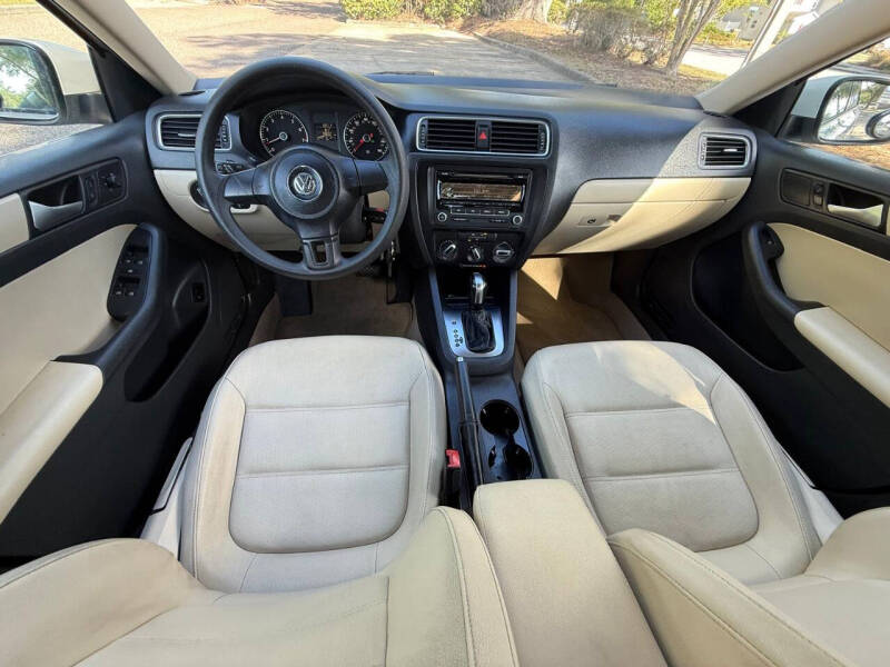2012 Volkswagen Jetta SE