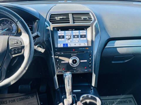 2017 Ford Explorer Sport