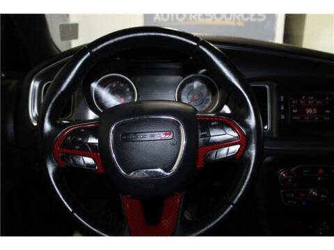 2017 Dodge Charger SE