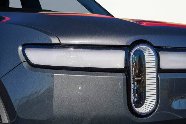 2022 Rivian R1S Launch Edition