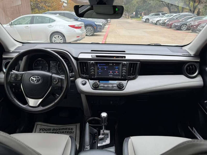 2017 Toyota RAV4 Limited