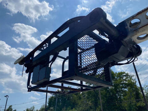 2015 Freightliner 108 SD