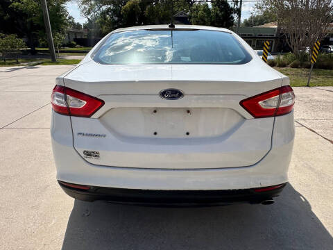 2013 Ford Fusion S