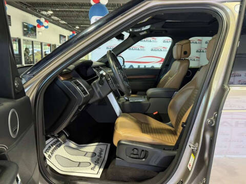 2024 Land Rover Discovery P300 Dynamic SE