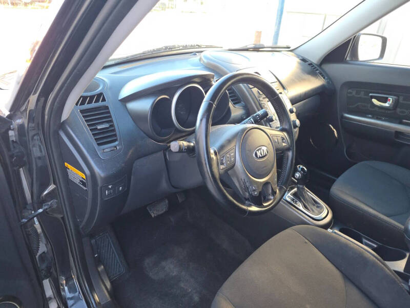 2013 Kia Soul +