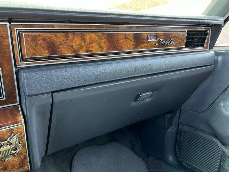 1984 Lincoln Town Car