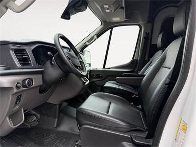 2025 Ford Transit 250