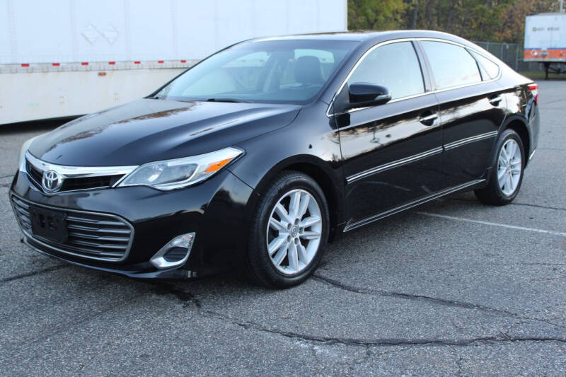 2014 Toyota Avalon XLE