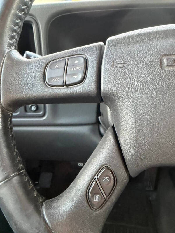 2005 GMC Sierra 2500HD