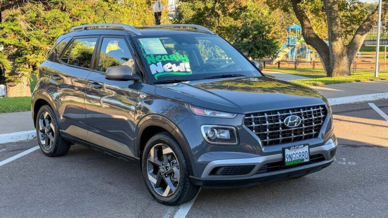 2024 Hyundai Venue SEL