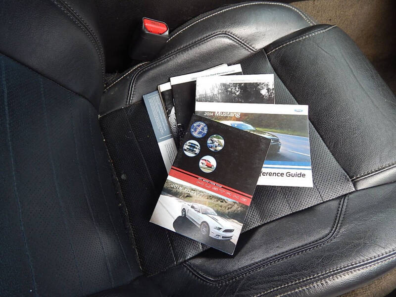 2014 Ford Mustang V6 Premium