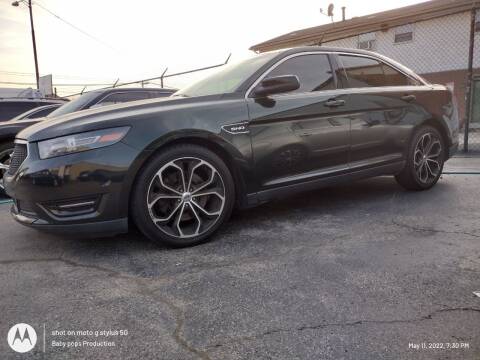 2013 Ford Taurus for sale at Double Take Auto Sales LLC in Dayton OH