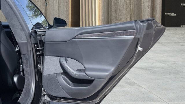 2024 Tesla Model S