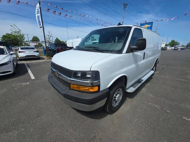 2024 Chevrolet Express 2500