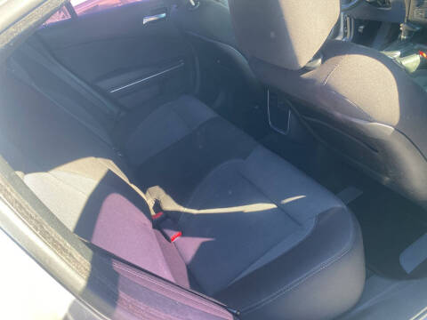 2015 Dodge Charger SE