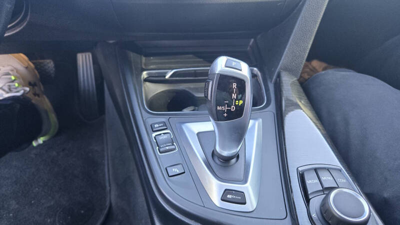 2018 BMW 3 Series 330e iPerformance