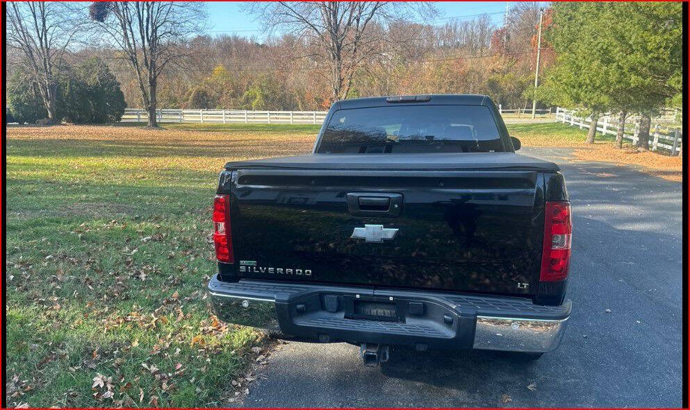 2011 Chevrolet Silverado 1500 for sale at COLLEGE MOTORS LLC in South Bend, IN