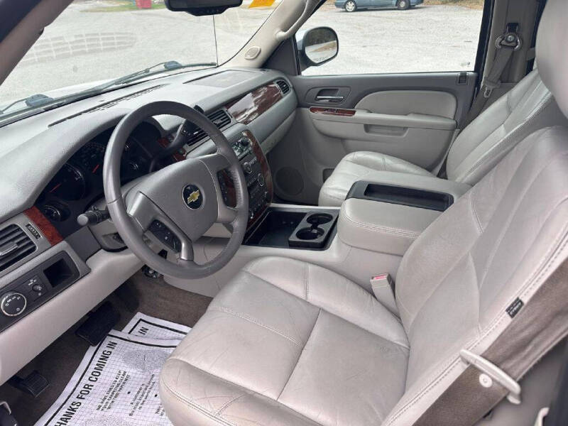 2011 Chevrolet Avalanche LT