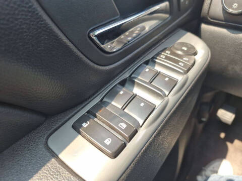 2011 Chevrolet Suburban LT