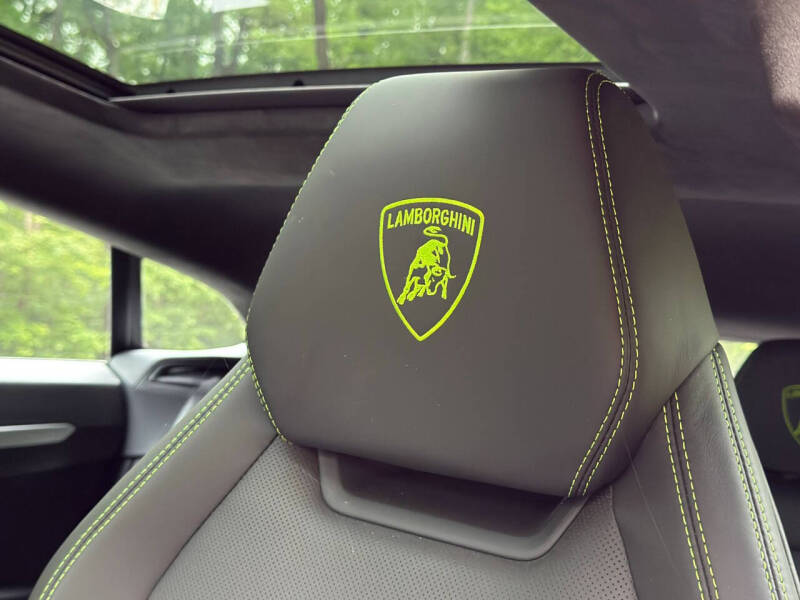 2020 Lamborghini Urus