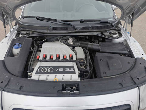 2005 Audi TT 250hp quattro