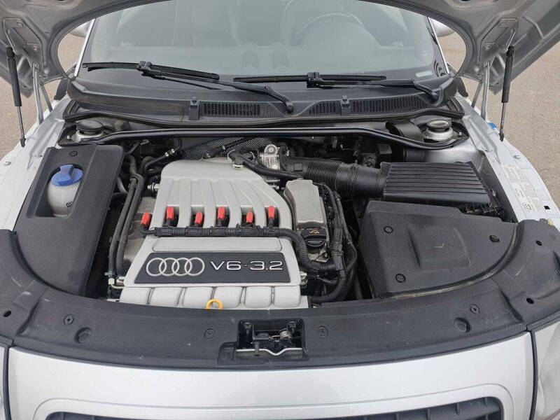 2005 Audi TT 250hp quattro