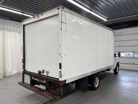 2014 Ford E-Series E-350 SD