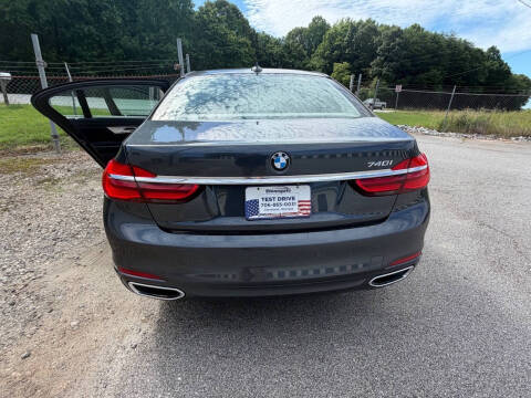 2017 BMW 7 Series 740i