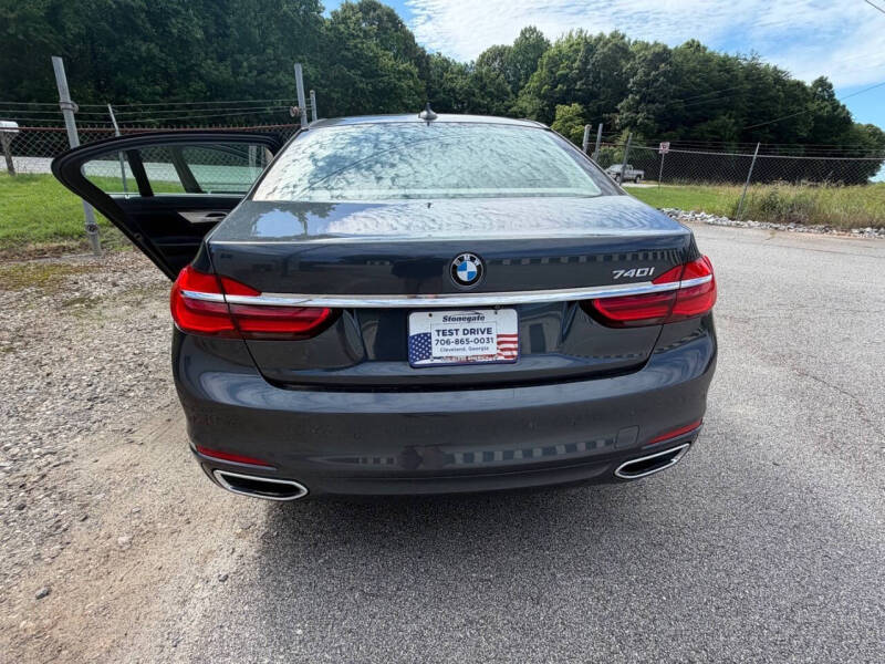 2017 BMW 7 Series 740i