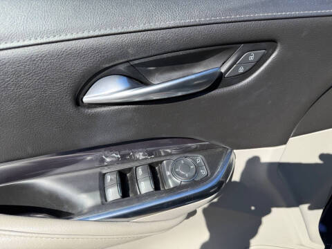2019 Cadillac XT4 Luxury