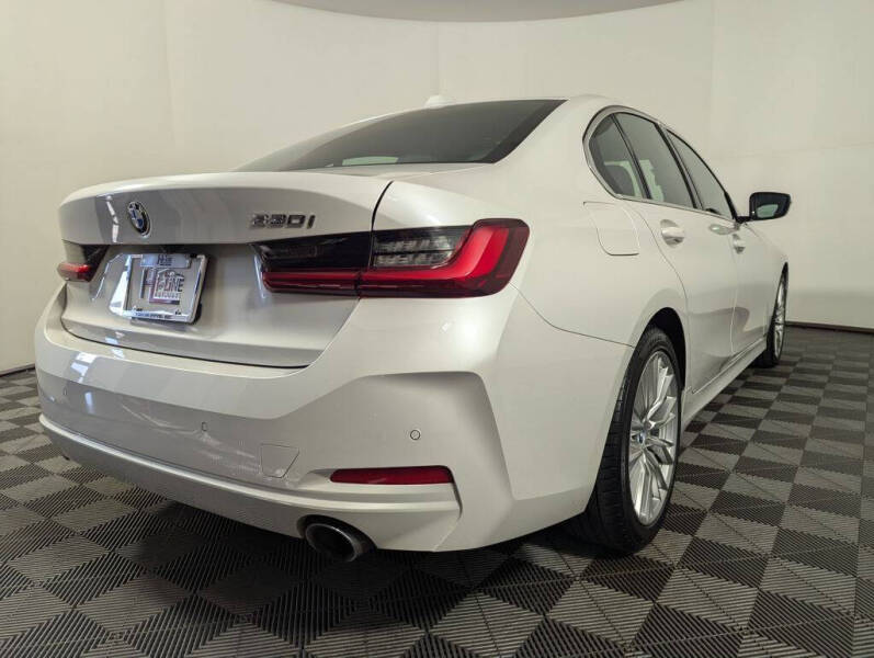 2024 BMW 3 Series 330i