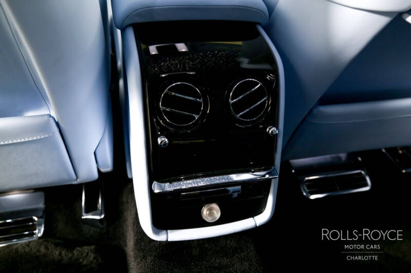 2024 Rolls-Royce Phantom