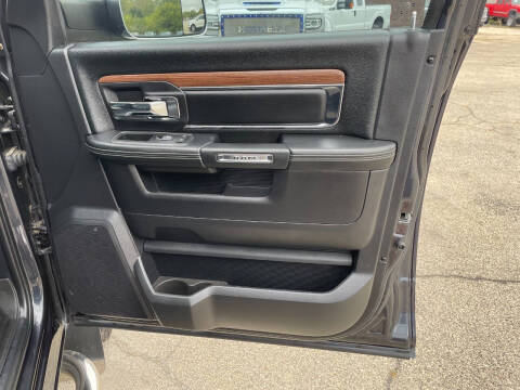 2016 RAM 3500 Laramie