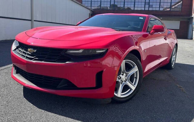 2020 Chevrolet Camaro for sale at Auto Mundo Trucks in Chamblee, GA