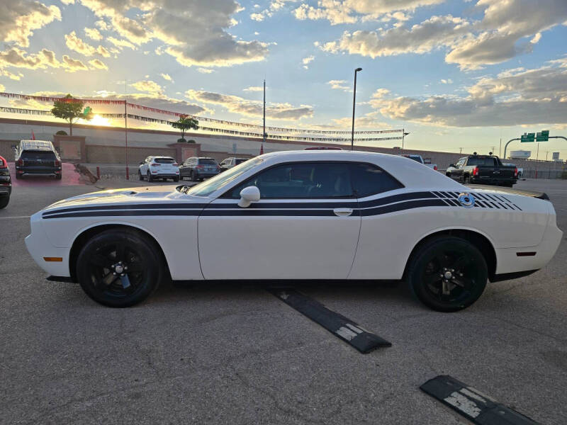 2014 Dodge Challenger SXT
