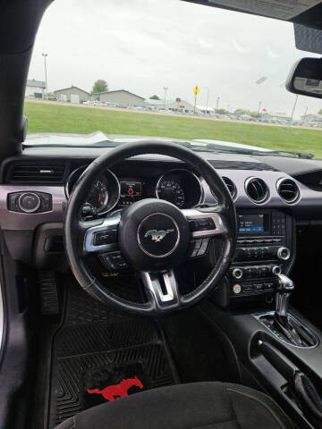 2017 Ford Mustang EcoBoost