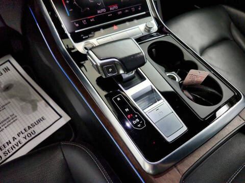 2021 Audi Q8 quattro Prestige 55 TFSI