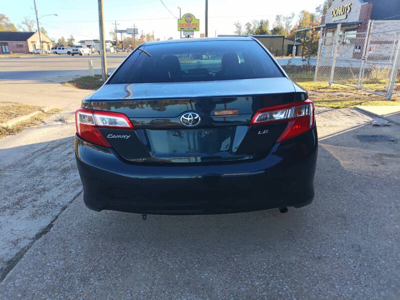 2013 Toyota Camry LE