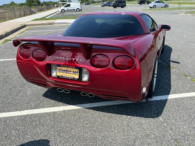 2004 Chevrolet Corvette