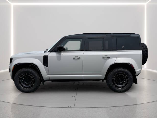 2026 Land Rover Defender