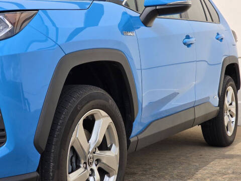 2021 Toyota RAV4 Hybrid XLE Premium